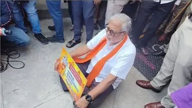 Karnataka BJP Sustains Protest Against Arrest of Srikanth Poojary