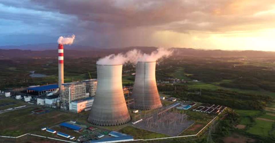 Decoding Nuclear Power's Role in Climate Action: Pros, Cons, and the Net-Zero Race by 2050